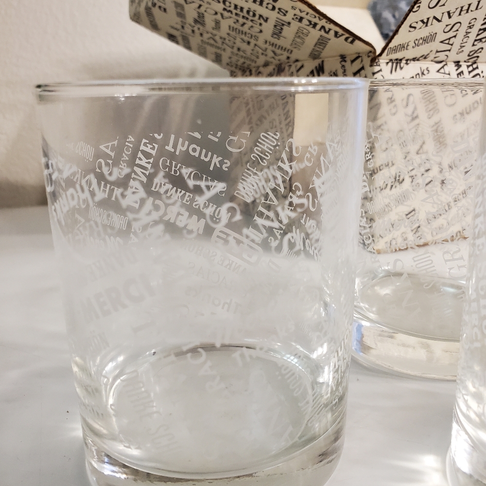 Vintage Low Ball Glasses Set of 4 Etched Multilingual Thank You Merci Gracias - Picture 5 of 8